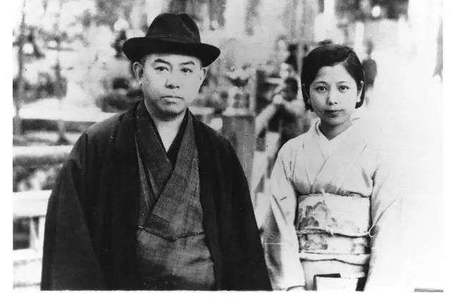 澳洲印象 耽于美色 娶娼妓为妻 日本变态作家钟情虐恋 才华却令人叹服