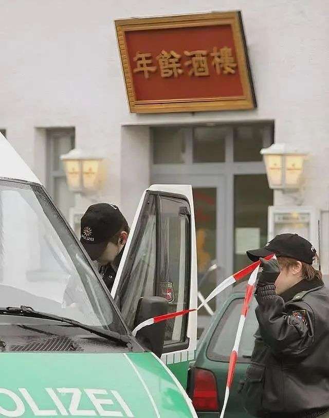 华人餐厅惨遭血洗，案发现场7死1伤，母亲临死将2岁女儿藏到怀里（组图） - 10