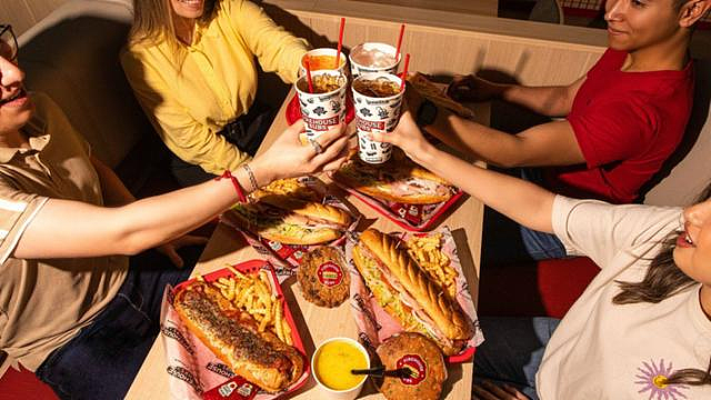 吃货们有福了！美国知名快餐品牌进军澳洲，计划10年内开165家分店（组图） - 2