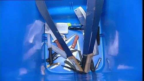 machetes