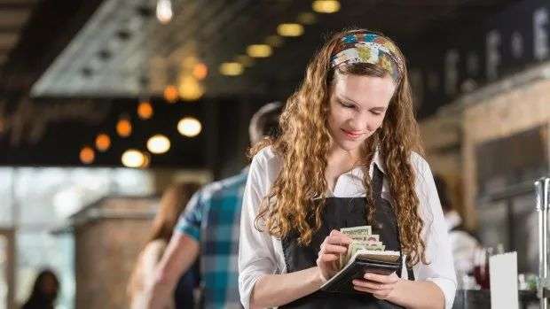Tipping in Australia: Who should you tip and how much?