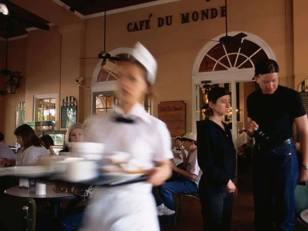 Tipping in Australia: what are the rules for rewarding waiters? |  Restaurants | The Guardian