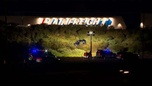 The car came to a stop on an embankment just off the Hume Hwy.