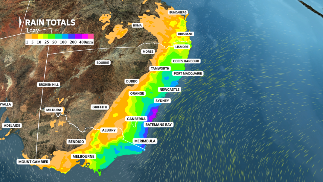 a weather map of nsw shows forecast for rain over 100 millimetres in parts of the state