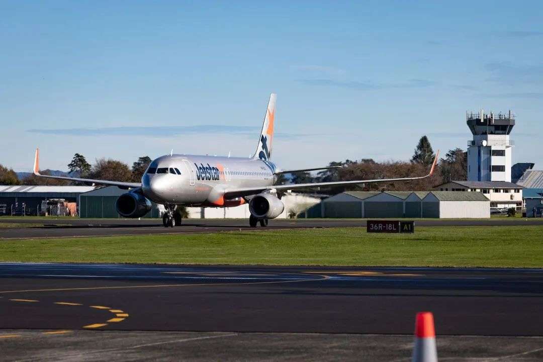 Jetstar received 24 infringement notices. Photo / Stephen Barker, Barker Photography, ©Hamilton Airport
