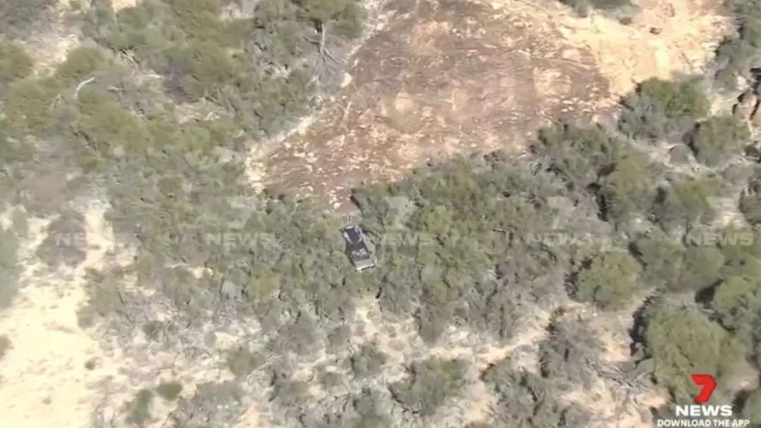 该地区地形崎岖，威尔加女士很难找到自己的位置，也很难找到安全的地方。图片：7 NEWS