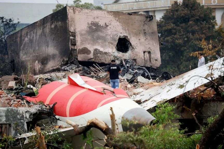 A crashed plane
