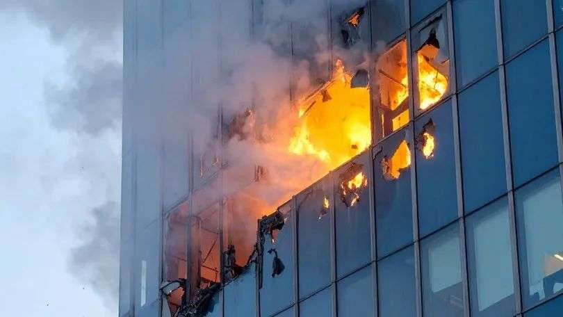 公寓居民可能在不知情的情况下居住在救生消防系统损坏、过时或从未经过测试的建筑物中。