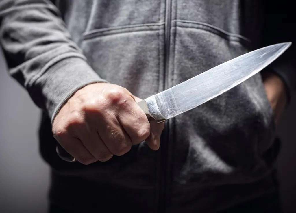 求复合被拒因爱生恨，澳华翁怒捅前妻数刀！获刑5年9个月（组图） - 3