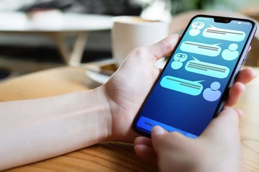 A generic phone with a chatbot on it