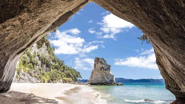 Te Whanganui-A-Hei / Cathedral Cove (file image).