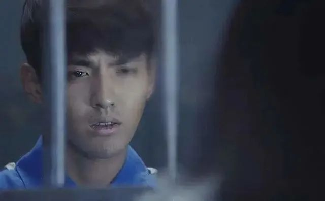 吴亦凡监狱近况曝光:身染重病、夜夜痛哭!网友:这下彻底完了!