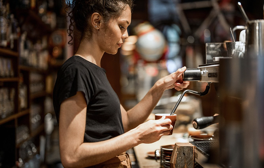 工会重磅提案:澳洲应推行四天工作制,应对“过劳危机”与工资停滞(组图) - 3