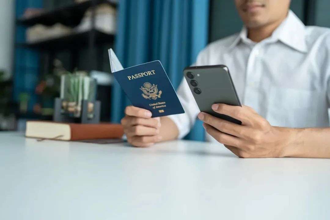 Here's exactly what customs & border officers see when they scan your passport - it's not just your travel history