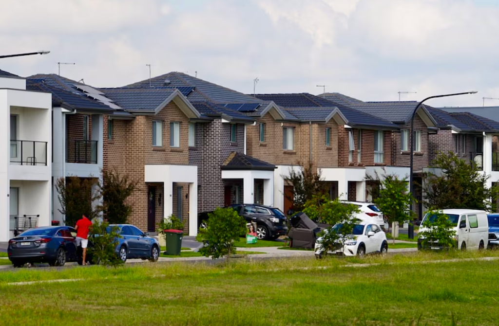 澳5%首付计划成双刃剑!专家警告:房价涨幅将远超政府预测(组图) - 4