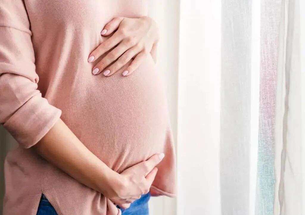 中国女留学生在澳怀孕,“躲”悉尼住所内生下一儿一女!“父母保守,不敢告诉他们”(组图) - 3