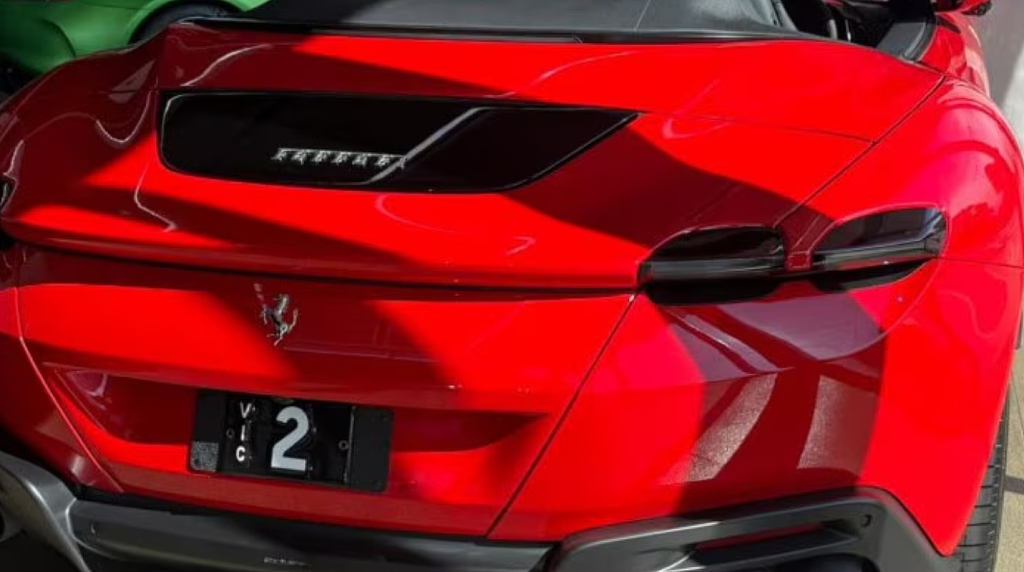 澳洲一个车牌卖出$1000万!只因这个数字太稀有...(组图) - 2