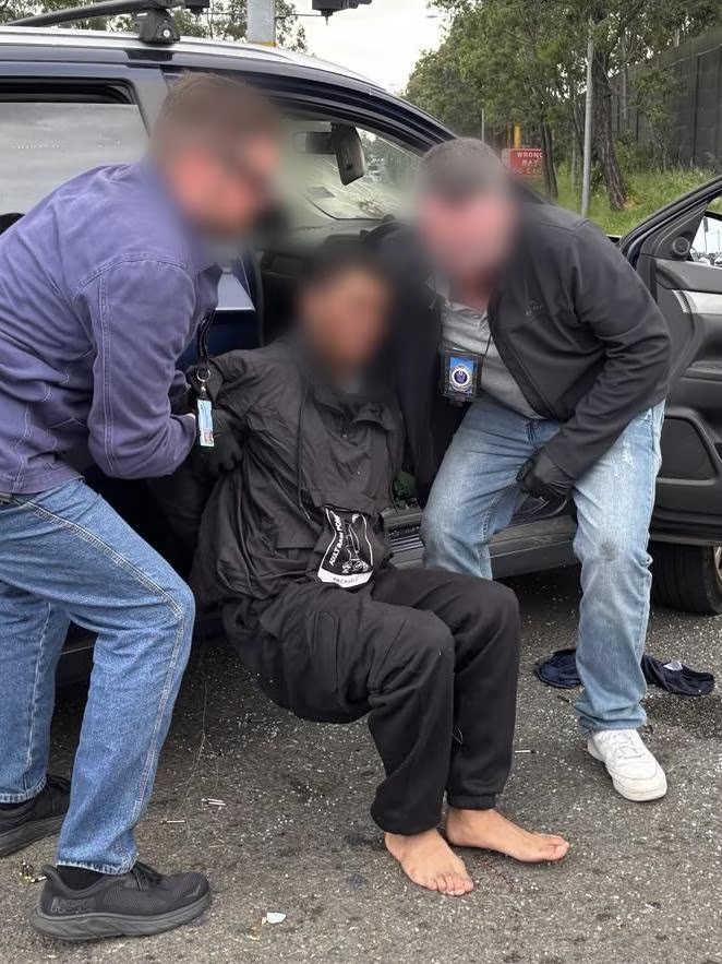 微信图片_20251016150938_885_3.png,0