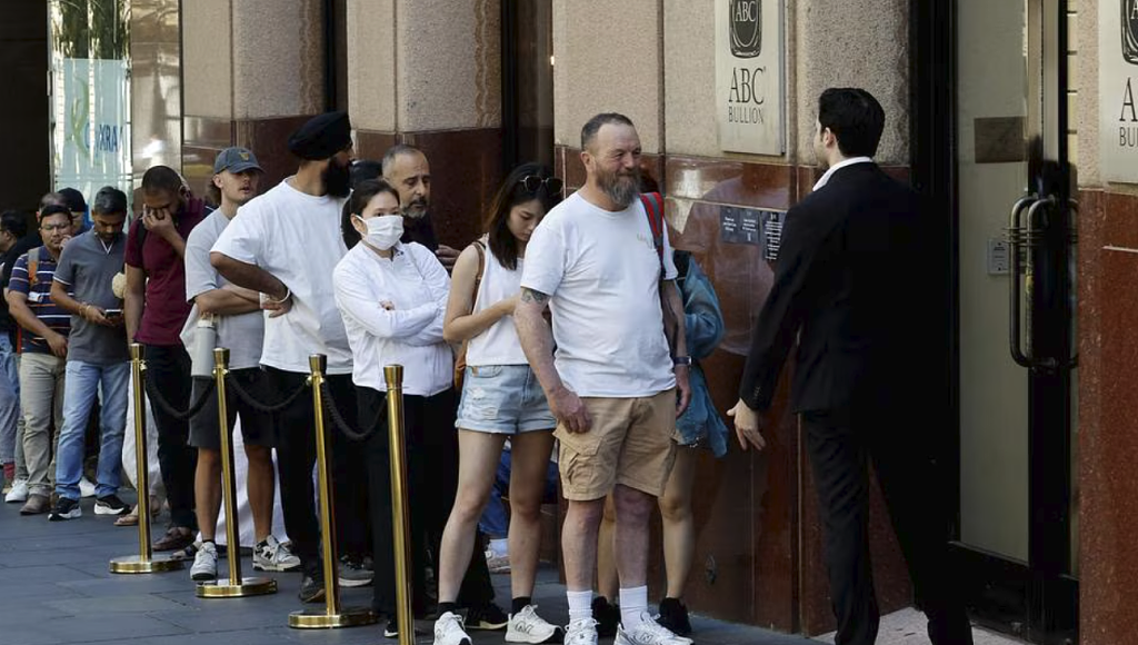 “简直是白捡的钱！” 澳男小溪淘金，3小时赚$1000（组图） - 3