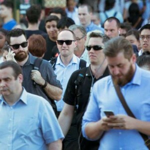 好消息：澳失业率下降！坏消息：降息难了……