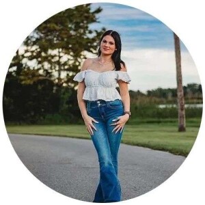 美18岁少女被勒死，凶手是16岁继弟？对她痴迷多次骚扰，游轮密室下手！