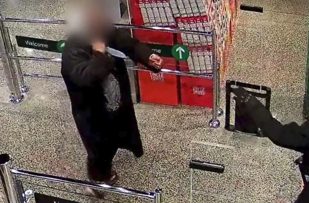 澳洲90%零售员工曾遭言语辱骂，1/4遭暴力袭击（组图） - 1