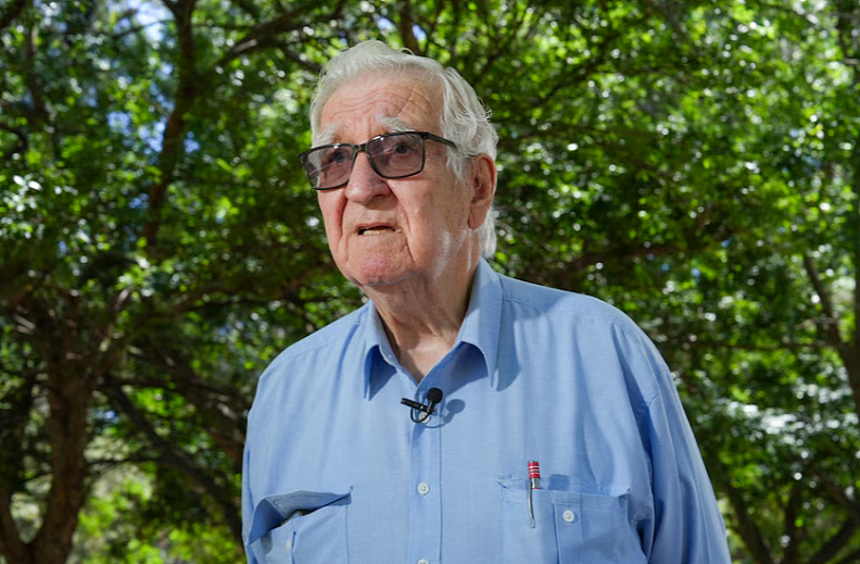 悉尼Cronulla种族骚乱20周年！数千西人街头追打中东裔，引后者大规模报复（视频/组图） - 7