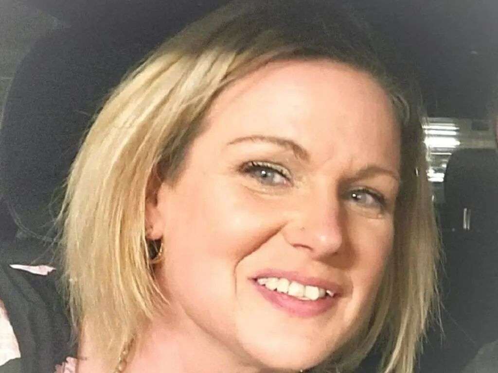 塔玛拉·福克斯 (Tamara Fox) 曾是墨尔本的一名监狱官员，她于 2025 年 1 月被永久禁止提供 NDIS 服务，或担任 NDIS 提供商的顾问或审计员。