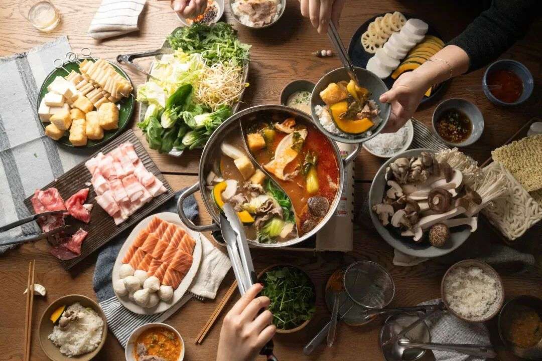 The Ultimate Guide to Hot Pot at Home - Hungry Huy