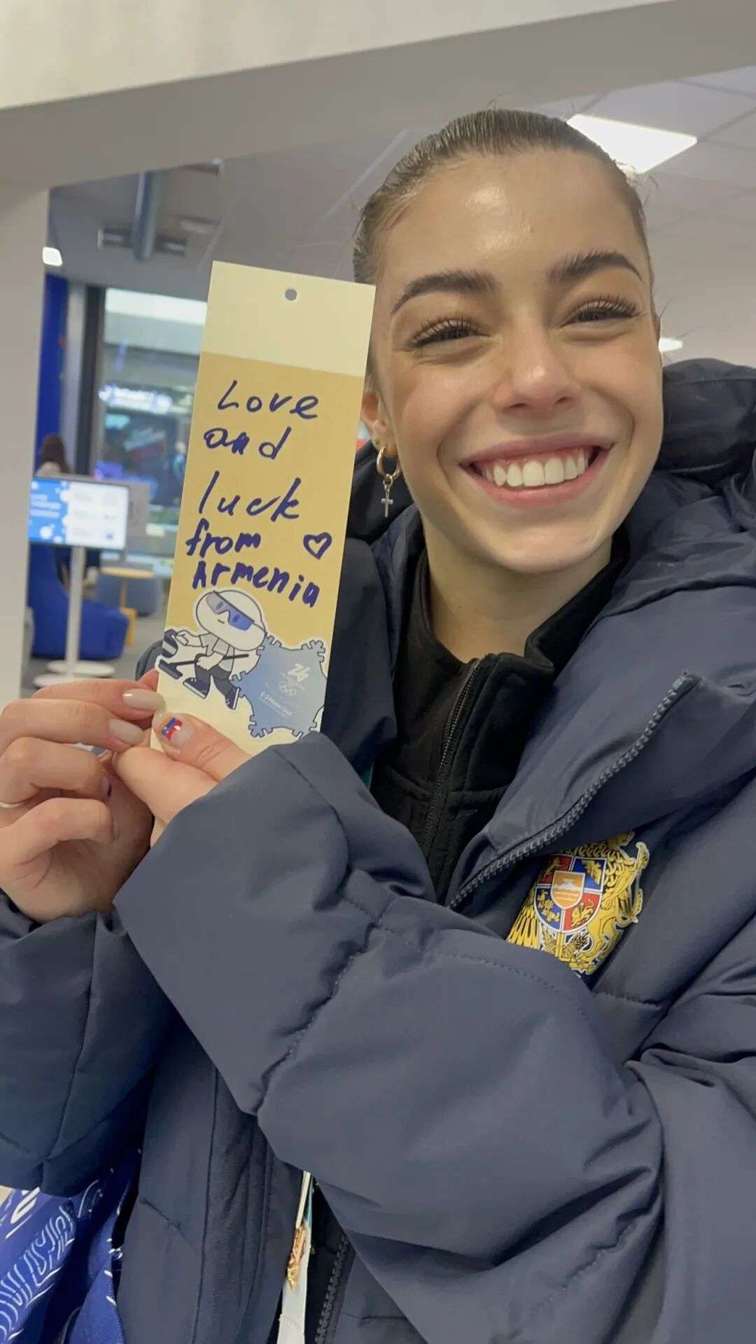 亚美尼亚运动员写福签.jpg