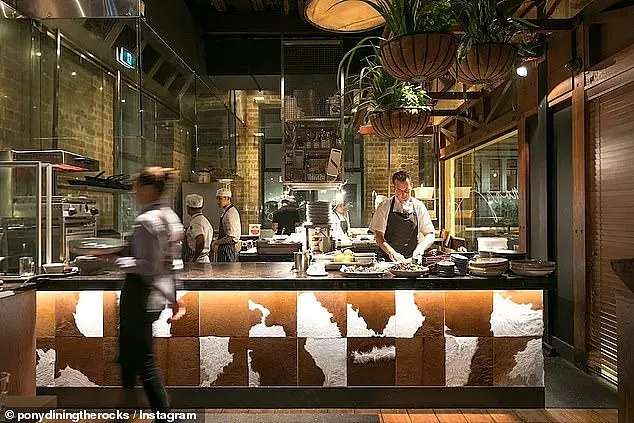 为赖掉$600餐费,悉尼男子竟拔腋毛丢进牛排,监控曝光引众怒(组图) - 3