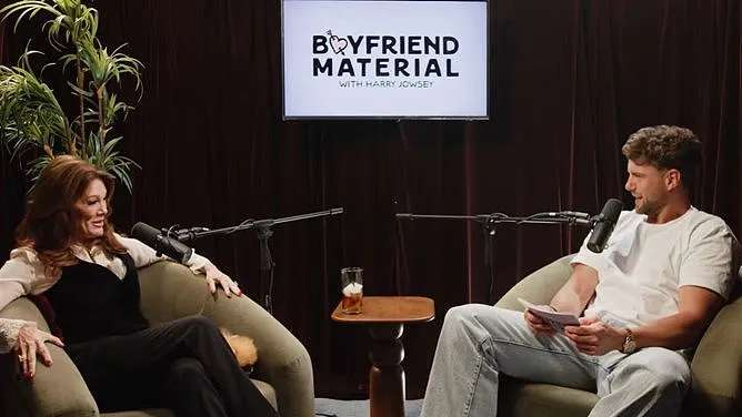 尺度拉满！澳洲男星自曝“下体整容”：注射肉毒杆菌只为“极致光滑”（组图） - 1