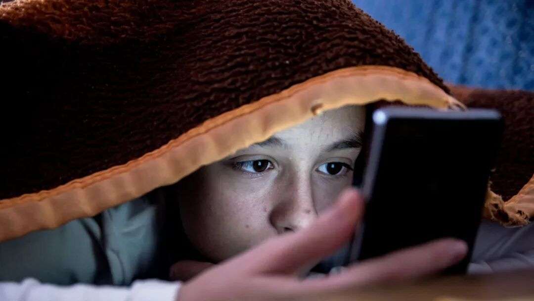 Sextortion is on the rise in New Zealand with advancements in AI deepfakes also posing a threat. Photo / Getty Images.